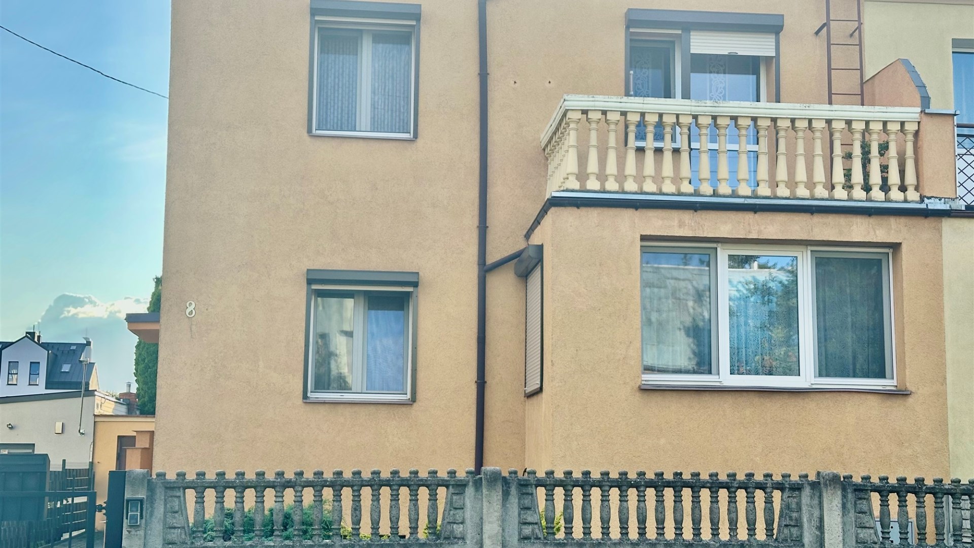 Dom na sprzedaż